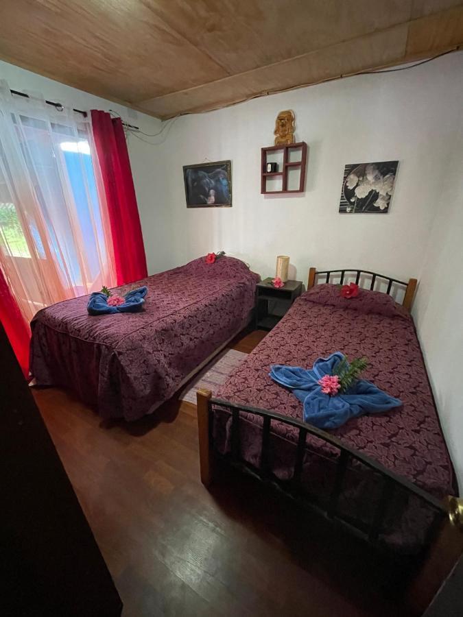 Pua Vaenga Hostel Χάνγκα Ρόα Εξωτερικό φωτογραφία