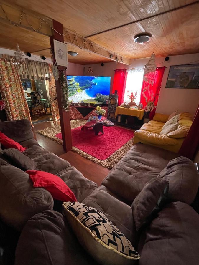 Pua Vaenga Hostel Χάνγκα Ρόα Εξωτερικό φωτογραφία