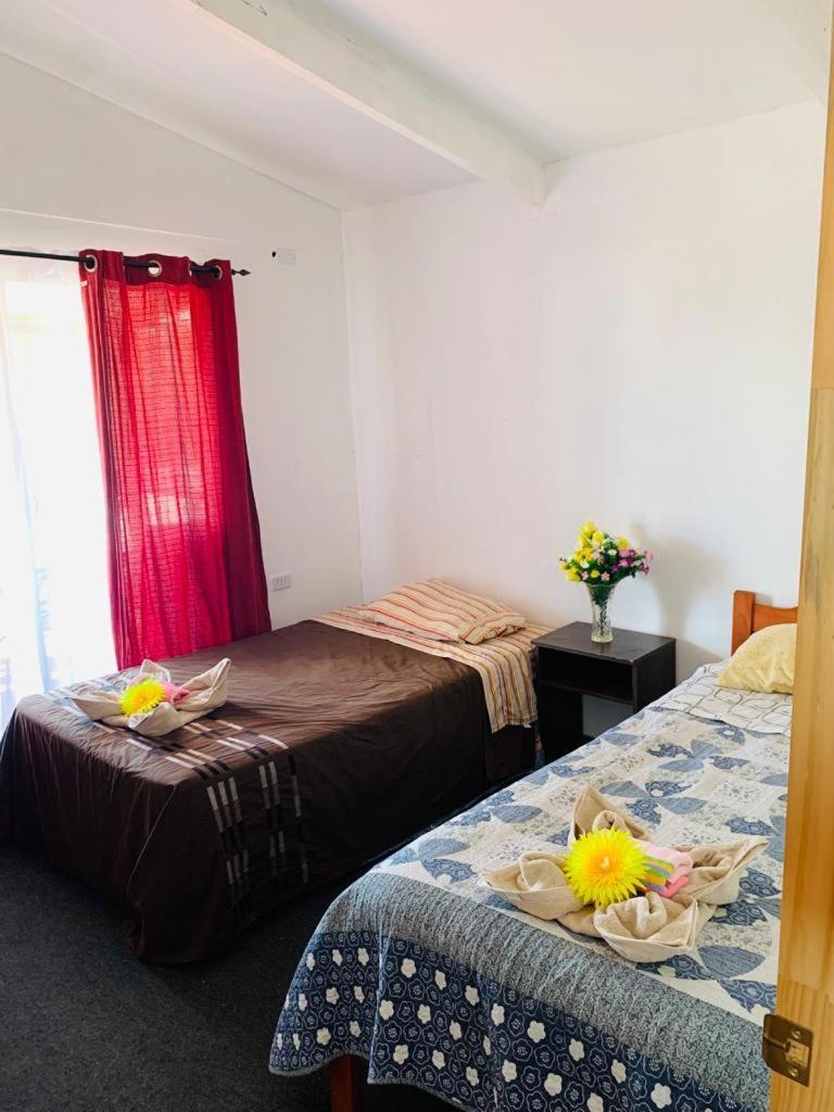 Pua Vaenga Hostel Χάνγκα Ρόα Εξωτερικό φωτογραφία