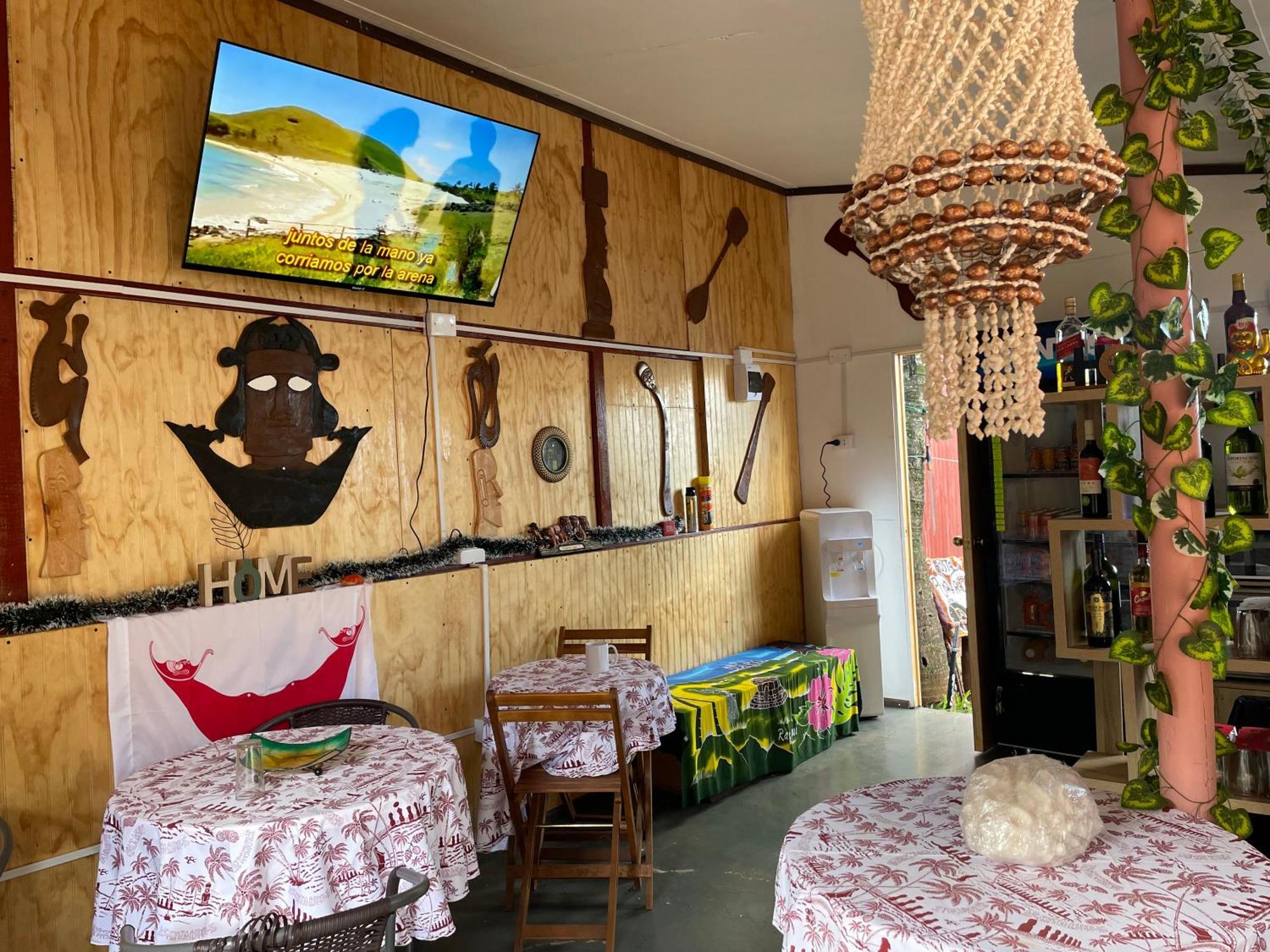 Pua Vaenga Hostel Χάνγκα Ρόα Εξωτερικό φωτογραφία