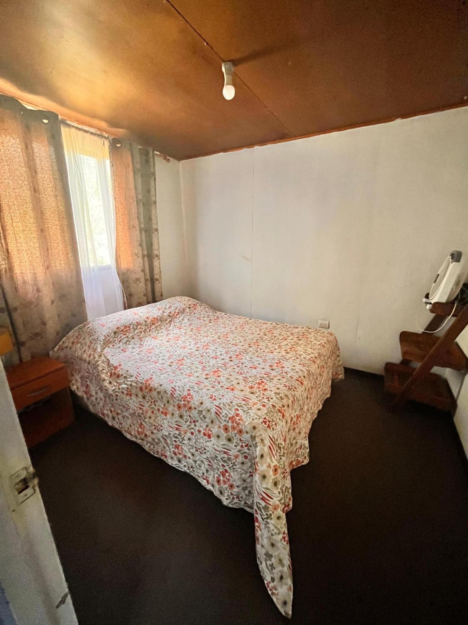 Pua Vaenga Hostel Χάνγκα Ρόα Εξωτερικό φωτογραφία